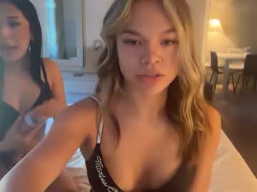 Fun w blaire and @toriviana HAND BRA 5 MINS  !!! #18 #new #young #blonde #smalltits [703 tokens remaining]