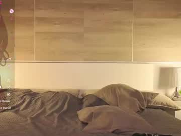 GOAL: fuck my pussy with fingers [348 tokens remaining] Welcome to my room! #18 #new #young #shy #skinny