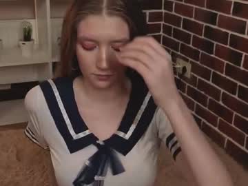 Goal: 💞Show boobs🌹 I haven't been here long, so I'm asking you to be gentle with me. #18 #shy #young #petite #new [946 t