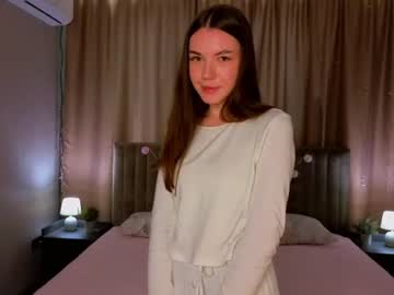 Goal: Let's move on to the butt game💞 | Hi, I'm #18 years old❤️, I'm a #teen, and I'm a little #shy 🫣 because I'm #new h