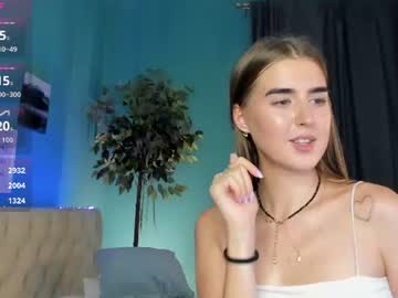 PLAY WITH YOUR PUSSY SASHA [1465 tokens left] Hi, my name is Sasha!  let's have fun in my room #18 #skinny #smalltits #n
