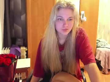 Come and warm the snow princess.!💕 🎯 tits close to cam #young #teen #new #18 #natural